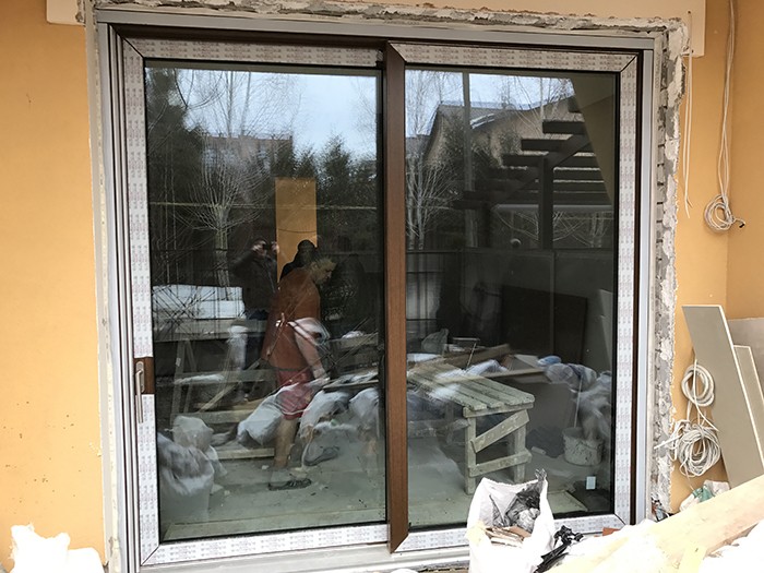 Раздвижные двери Alutech в загородный дом